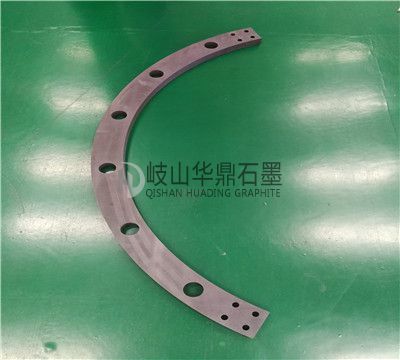 真空炉石墨件(图1)